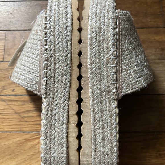 BNWT BEACH by Matisse Platform Sandals - Picture 5 of 6